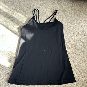 Lululemon free to be tank 8